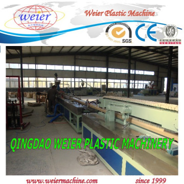 900 * 40mm WPC PVC puerta de producción de maquinaria de la Junta